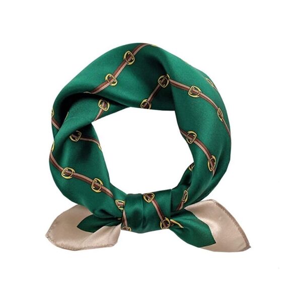 Green Chain Mulberry Silk Neck Scarf